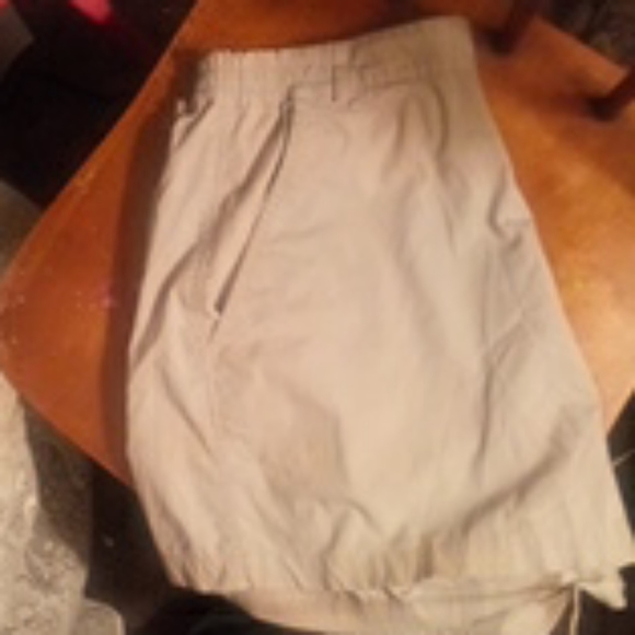 Woolrich Woman shorts - Picture 2 of 2